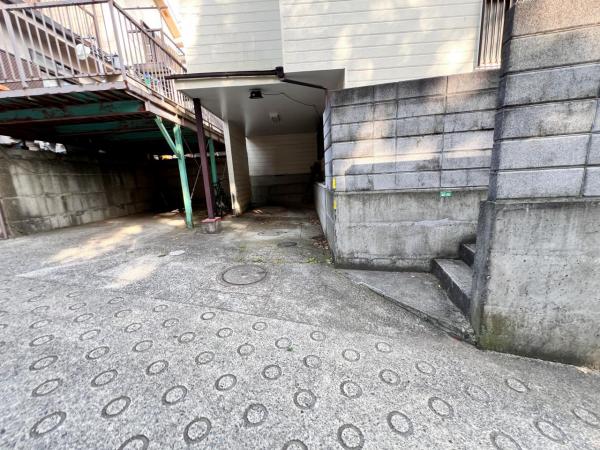 厚木市飯山南１丁目 中古戸建 駐車場