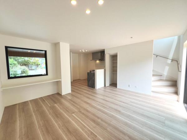 新築戸建 神奈川県横浜市瀬谷区阿久和東２丁目 相鉄本線希望ヶ丘駅 4,280万円