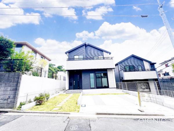 新築戸建 神奈川県横浜市金沢区富岡西１丁目2680-55 京急本線京急富岡駅 5,199万円
