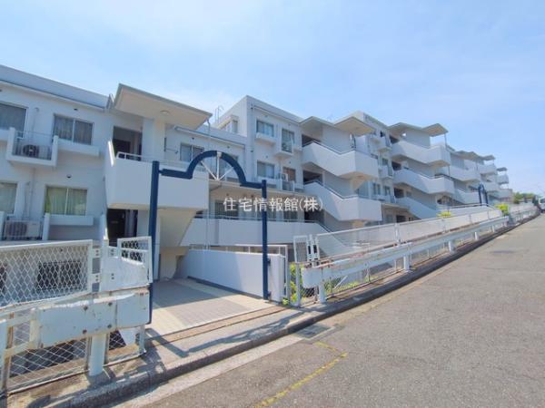 上大岡ガーデンハウスA棟 