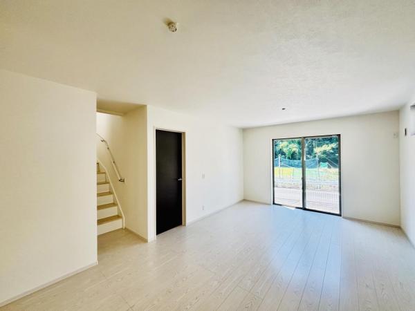 横須賀市浦賀２丁目 戸建 リビング