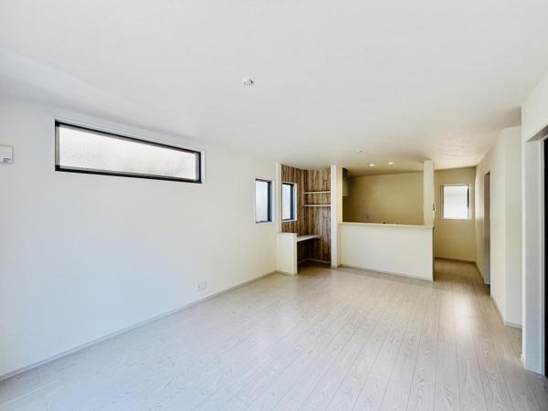 横須賀市浦賀２丁目 戸建 リビング