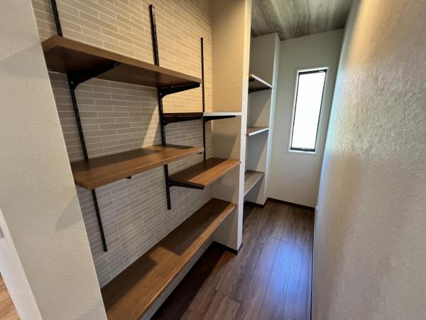 東久留米市滝山４丁目 戸建 収納