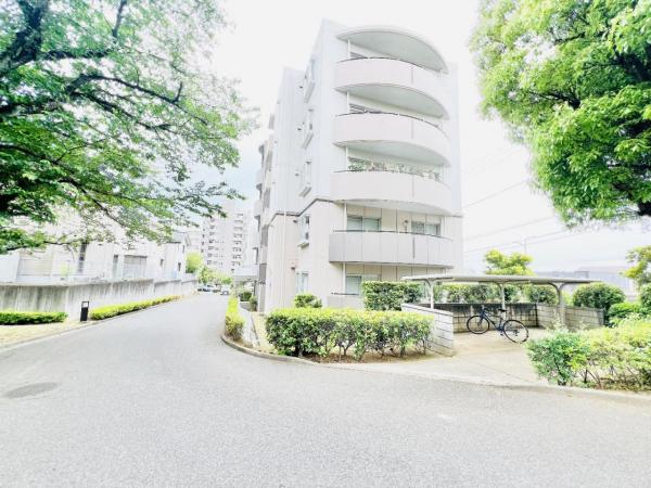 ライブアート春の道　8号棟 現況写真