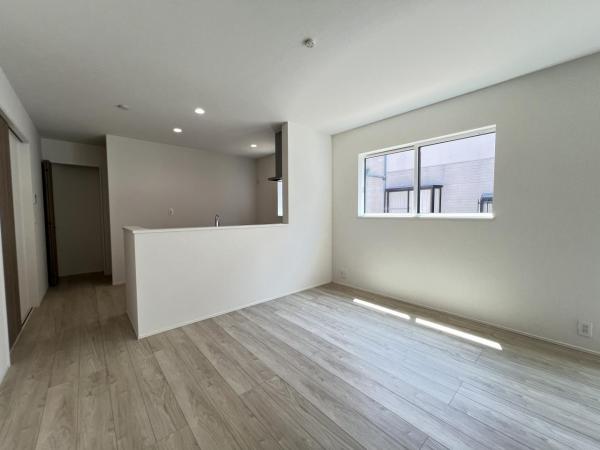 松戸八ケ崎4丁目24ー1期 ダイニングキッチン