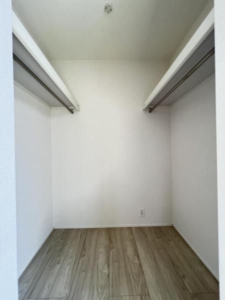 松戸八ケ崎4丁目24ー1期 ウォークインクローゼット