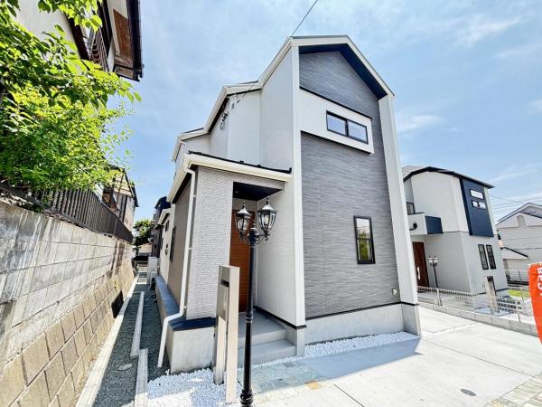 新築戸建 横浜市金沢区釜利谷西１丁目 京急本線金沢文庫駅 5,380万円