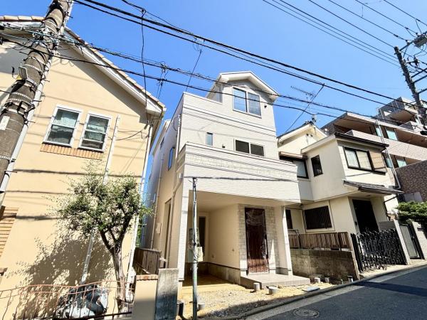 横浜市金沢区富岡西７丁目 戸建 構造・工法・仕様