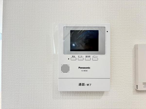 横浜市金沢区富岡西７丁目 戸建 TVモニター付きインターフォン