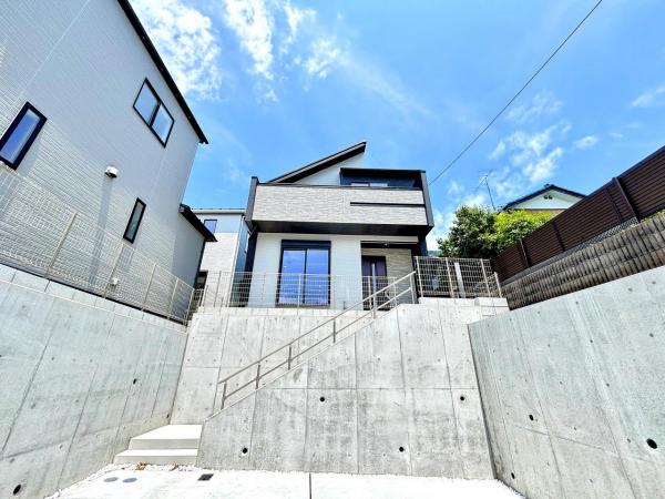 新築戸建 横浜市金沢区釜利谷西１丁目 京急本線金沢文庫駅 5,480万円