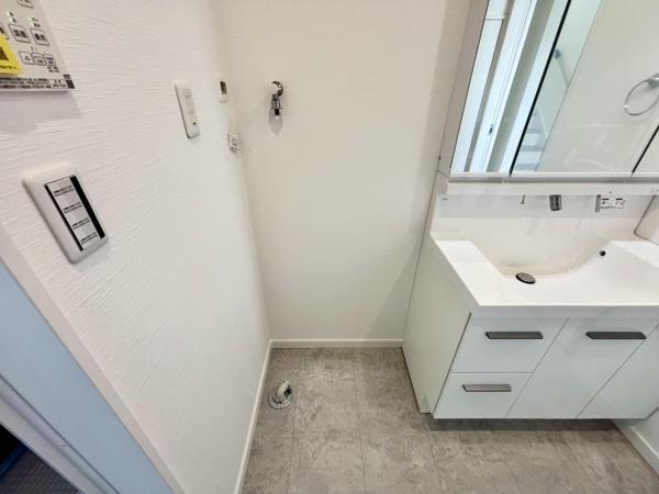 横浜市金沢区西柴２丁目 戸建 ランドリースペース
