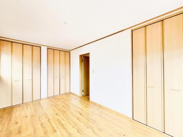 千葉市緑区古市場町 中古戸建 洋室