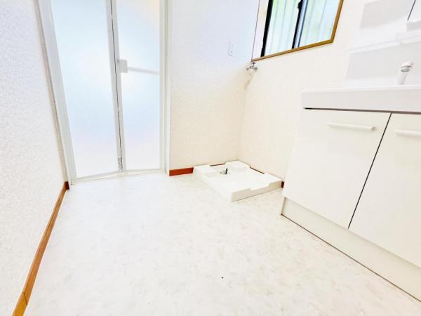 千葉市緑区古市場町 中古戸建 脱衣所