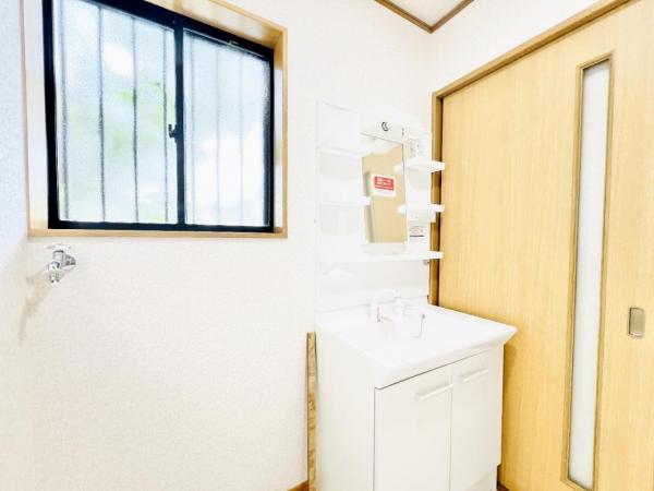 千葉市緑区古市場町 中古戸建 洗面化粧台