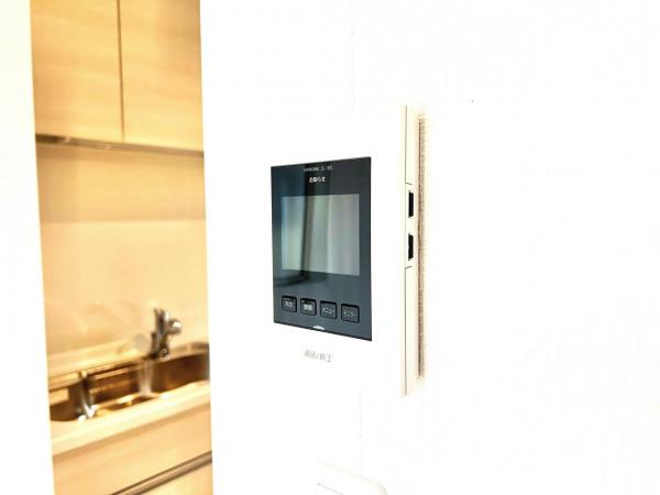 中井町井ノ口 第12 TVモニター付きインターフォン