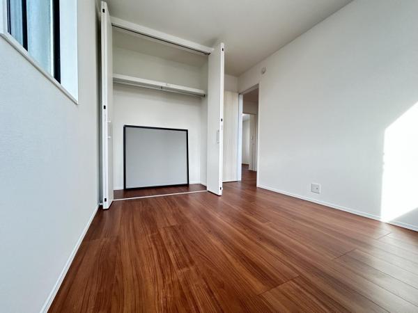 ララフィール宮崎町1期 収納