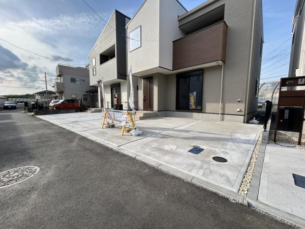 ララフィール宮崎町1期 駐車場