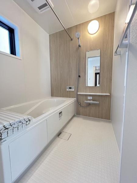 ララフィール宮崎町1期 浴室