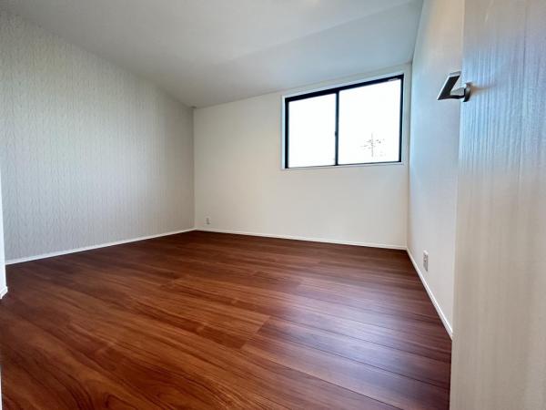 ララフィール宮崎町1期 寝室