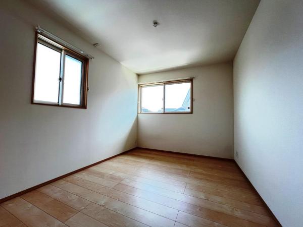 宇都宮市平松４丁目 中古戸建 寝室