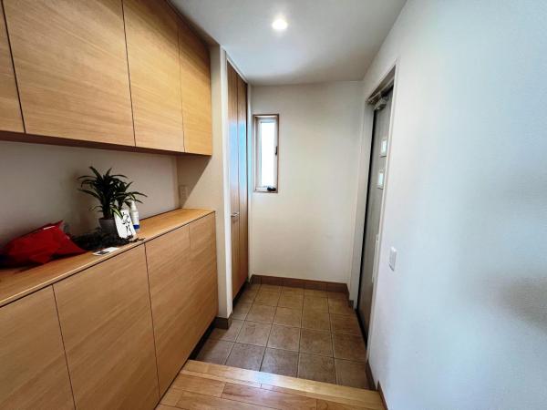 宇都宮市平松４丁目 中古戸建 玄関