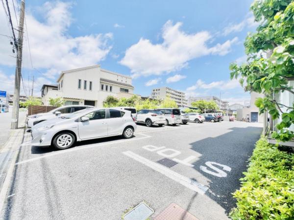グリーンコーポ蘇我 敷地内駐車場