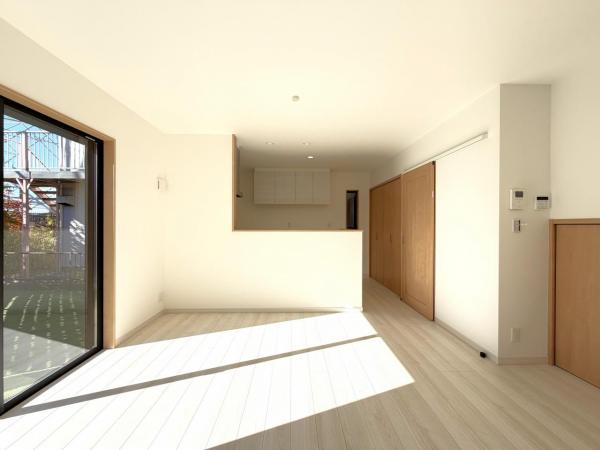 横須賀市ハイランド３丁目 戸建 ダイニング