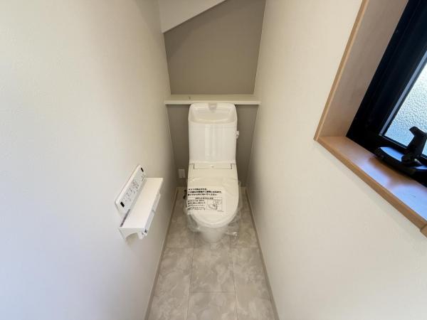 横須賀市ハイランド３丁目 戸建 トイレ