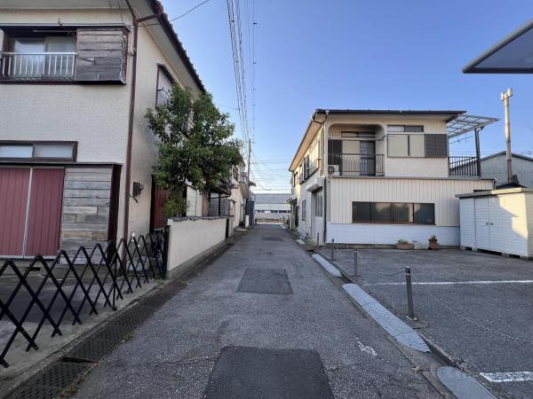 川口市大字榛松 土地 前面道路含む現地写真