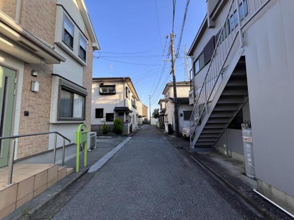 川口市大字榛松 土地 前面道路含む現地写真