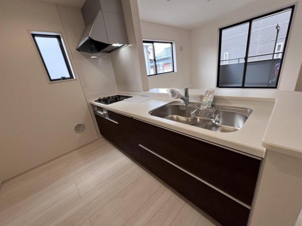 新築戸建 埼玉県川口市前川町４丁目 JR京浜東北線蕨駅 3,680万円