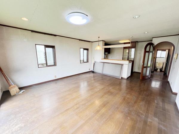 小田原市高田 中古戸建 リビング