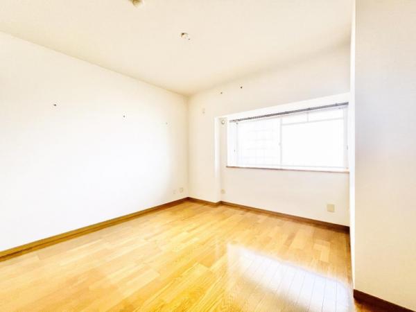 プラザ学園前　　 子供部屋