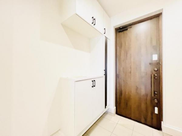 木更津市清見台南２丁目 戸建 玄関