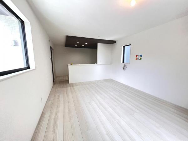 新築戸建 伊勢原市沼目４丁目 小田急線伊勢原駅 2,499万円