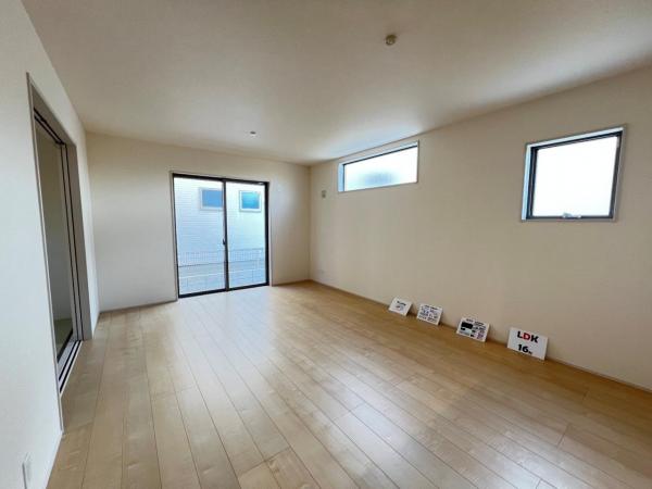 新築戸建 埼玉県北葛飾郡松伏町田中３丁目 東武伊勢崎線北越谷駅 2,580万円