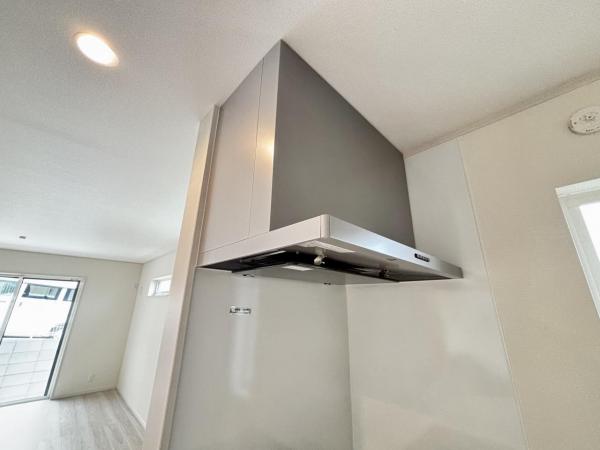 横浜市金沢区富岡東６丁目 戸建 キッチン