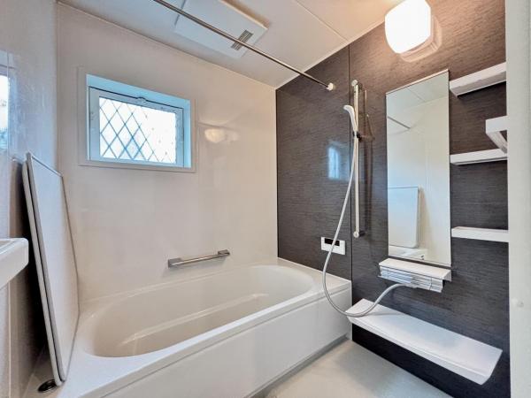 横浜市金沢区富岡東６丁目 戸建 浴室