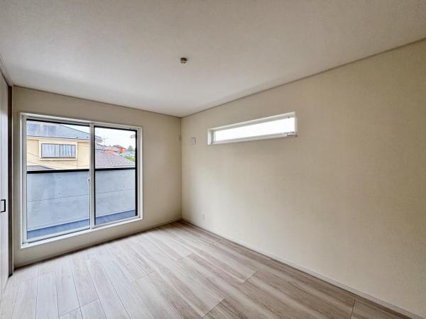 横浜市金沢区富岡東６丁目 戸建 寝室