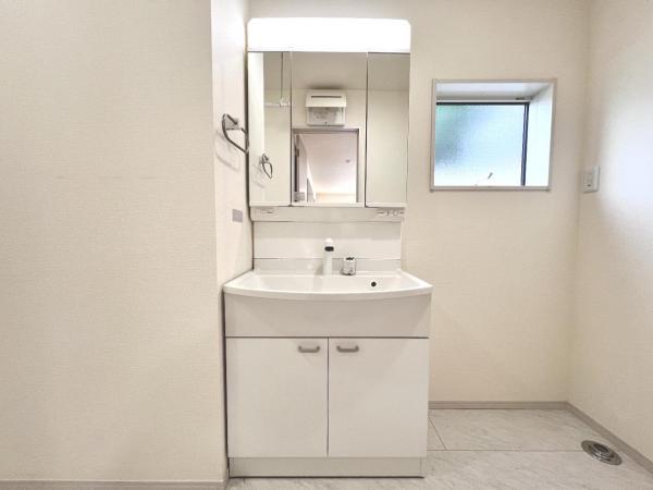 八王子市川口町　中古戸建 洗面化粧台