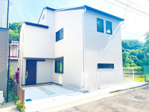 横浜市青葉区元石川町 戸建 (現況)外観写真