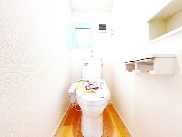 横浜市青葉区荏田西４丁目 戸建 トイレ