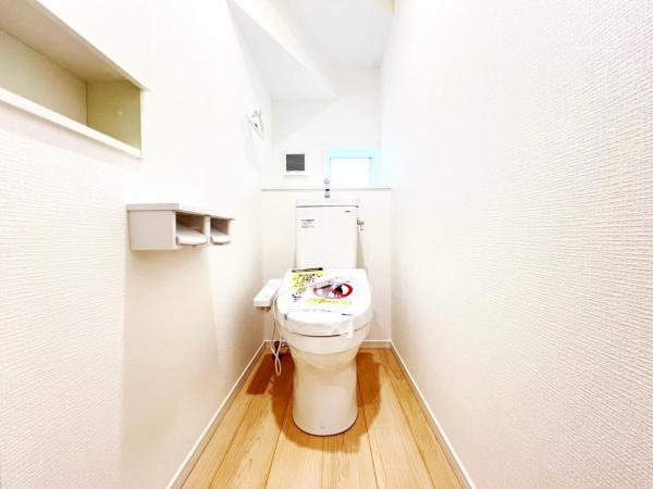 横浜市青葉区荏田西４丁目 戸建 トイレ