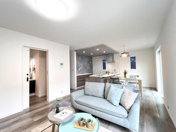 平塚市第2田村 リビングダイニング