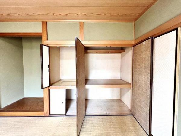 伊勢原市高森台２丁目 中古戸建 収納