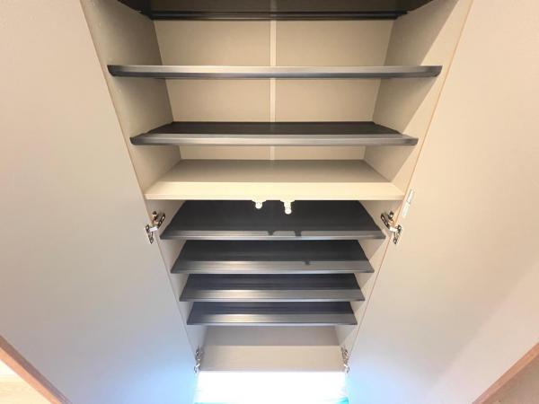 岡上住宅2号棟 玄関