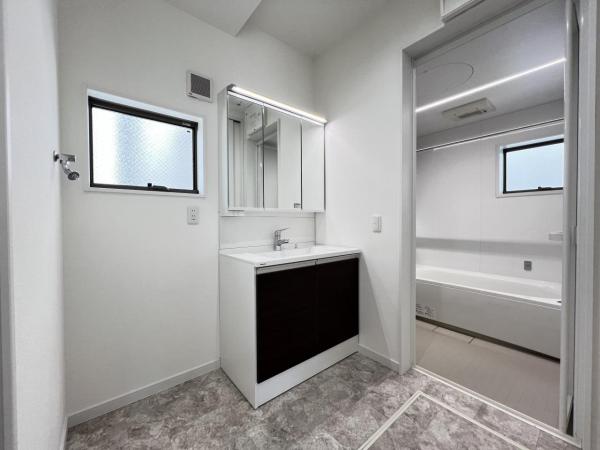 横須賀市鴨居１丁目 戸建 脱衣所