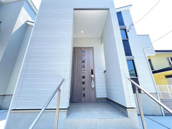 横須賀市鴨居１丁目 戸建 玄関
