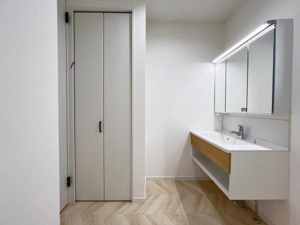 横須賀市鴨居１丁目 戸建 脱衣所