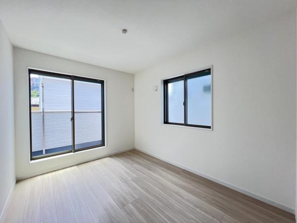 横須賀市鴨居１丁目 戸建 寝室